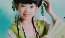 吃瓜女孩古装照片真实,揭秘吃瓜女孩的古装魅力